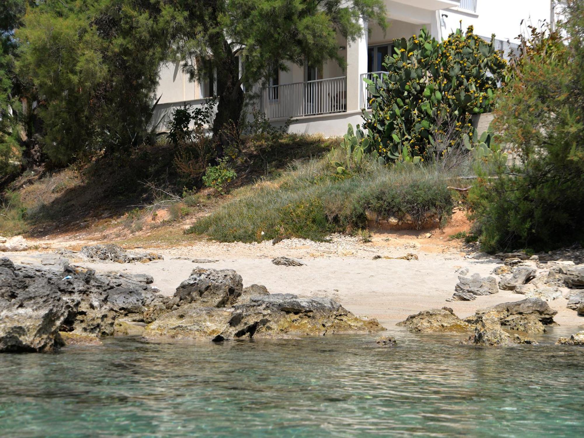 Luxury Beach Villa Puglia Italy Pulsano Exterior photo